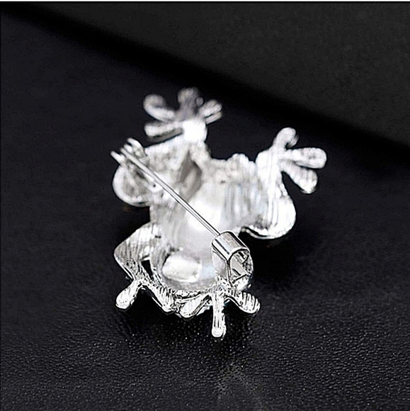 Silver plated multicolor crystal frog necklace/brooch with gold chain - Picture 11 of 16